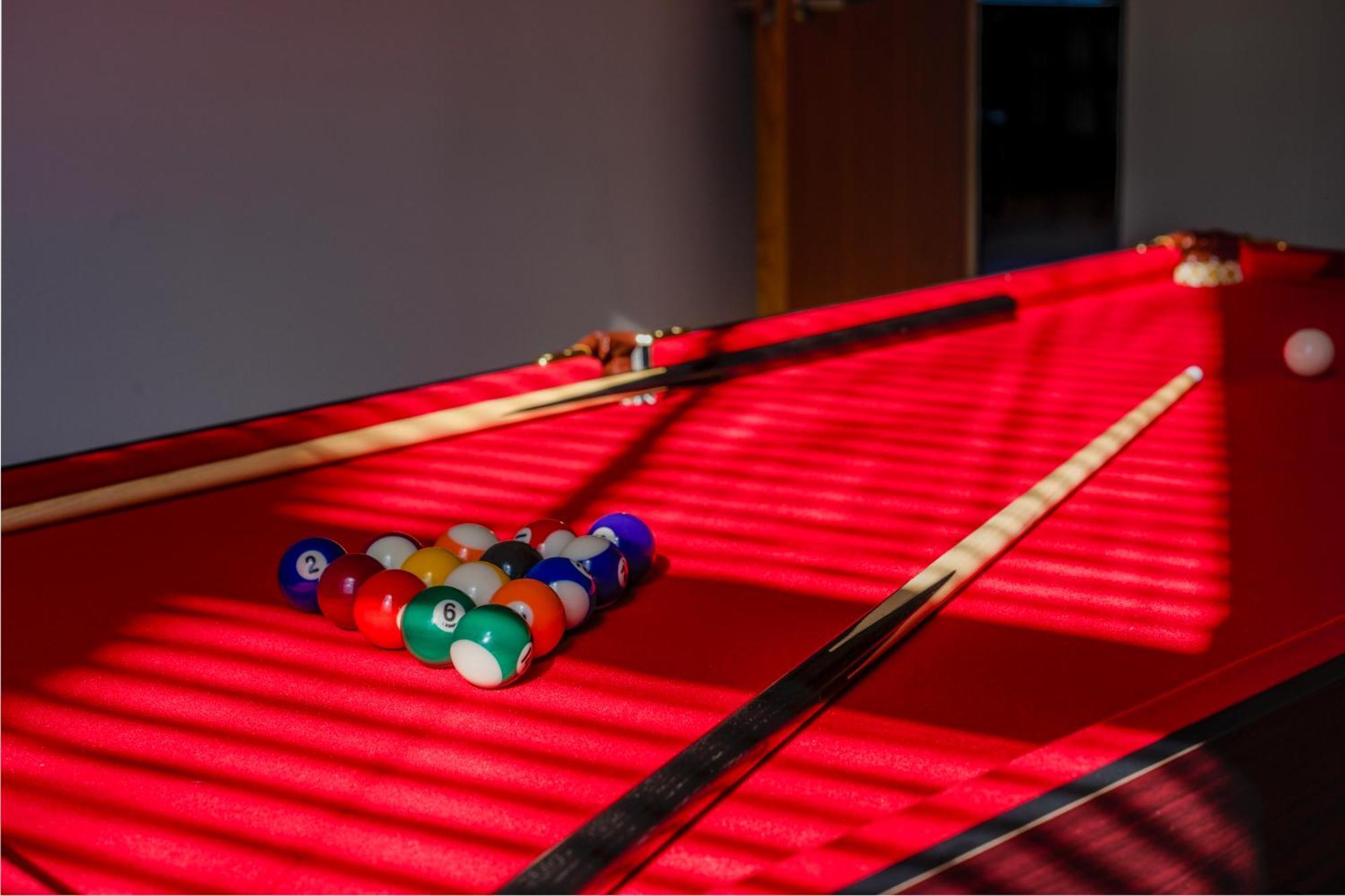 With Pool Table * London
